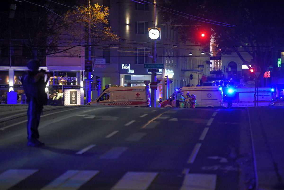 Atac terorist Viena