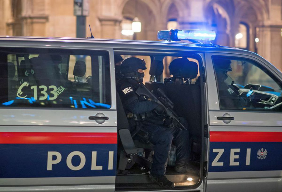 Atac terorist Viena
