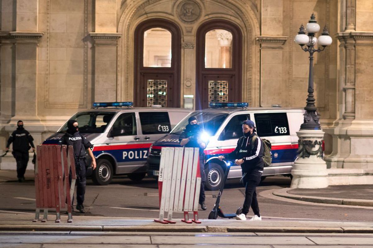 Atac terorist Viena