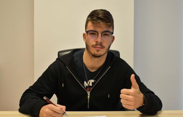 Andrei Lobonţ a semnat primul său contract de profesionist » Ce echipă din Liga 1 a ales fiul lui „Lobby”