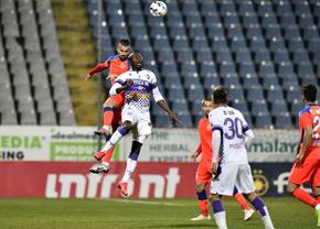 Dezvăluire incredibilă despre un fotbalist din Liga 1: „I-au găsit colegii carnetul. Ar fi cu 4 ani mai mare”