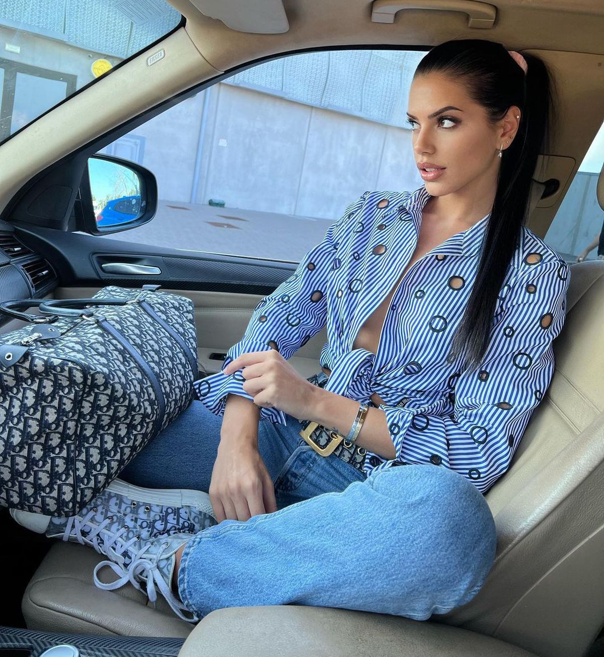 „Fosta” lui Higuain a aruncat „bomba” în direct, apoi a întors-o: „Totti mi-a dat mesaj” » A urmat scandalul: „E recidivistă!”