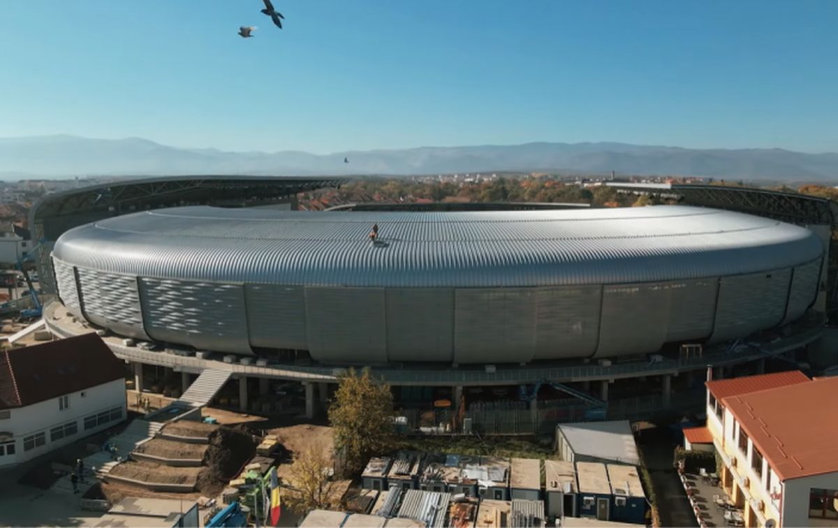 Gata de inaugurare: imagini superbe din aer cu noua „bijuterie” din Liga 1