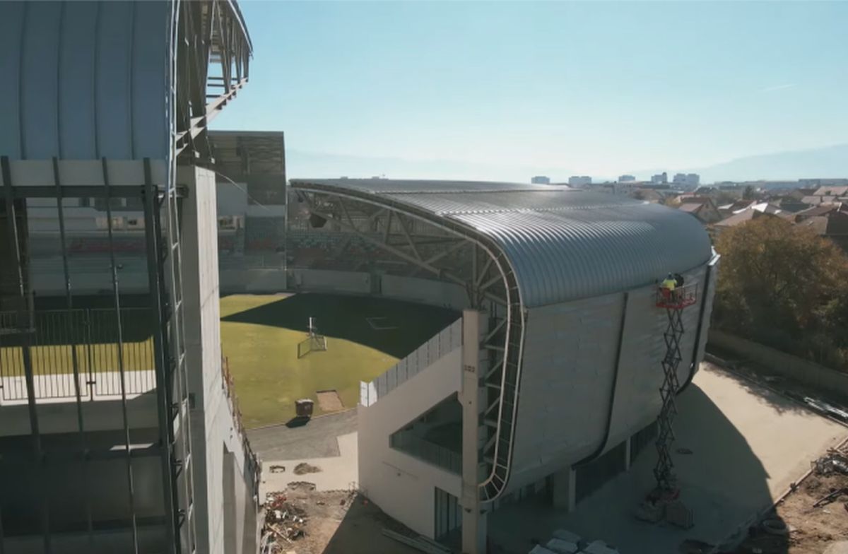 Imagini noi cu stadionul din Liga 1 în care s-au investit aproape 30 de milioane de euro: „Ne apropiem de finalizare!”