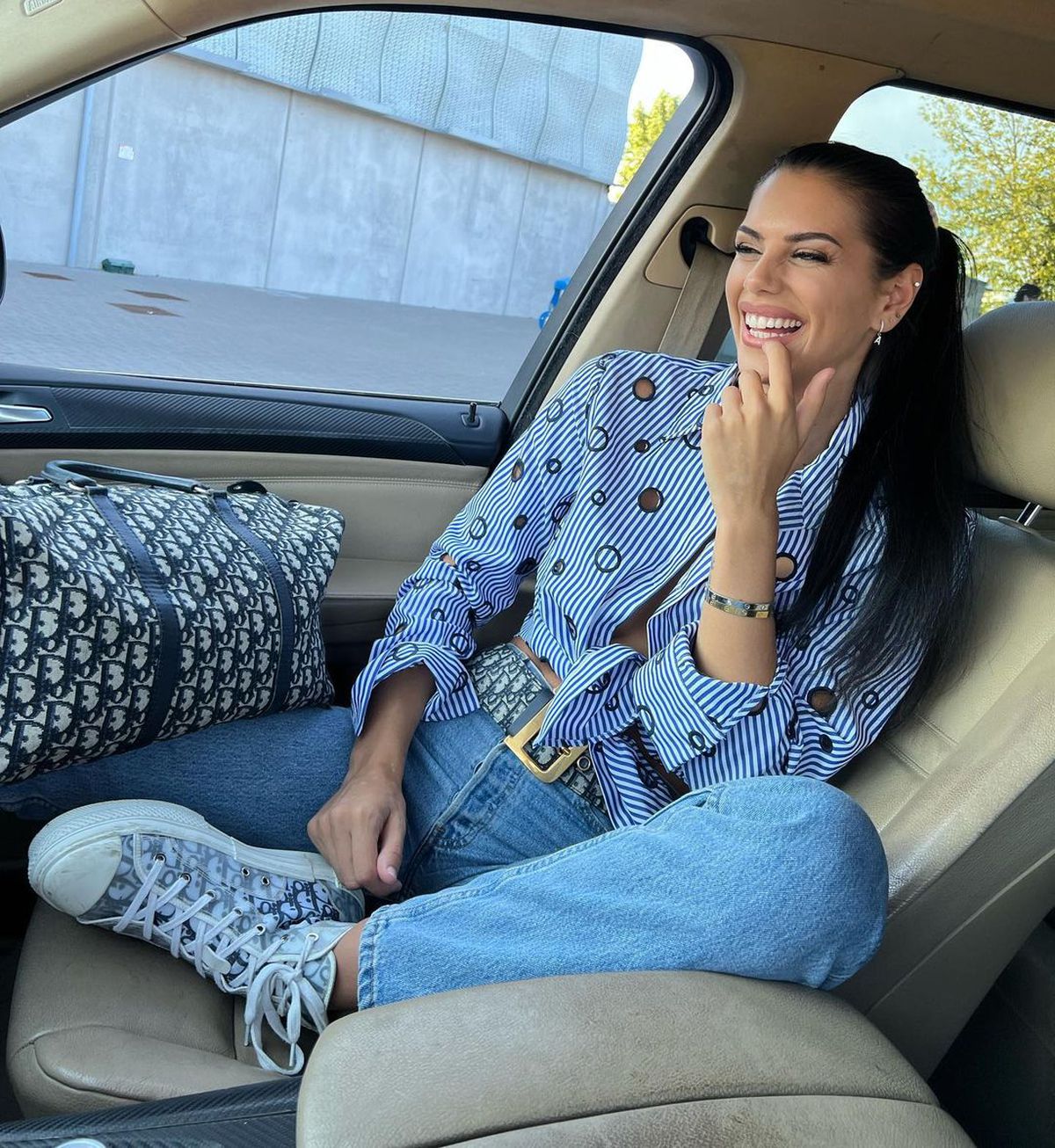 „Fosta” lui Higuain a aruncat „bomba” în direct, apoi a întors-o: „Totti mi-a dat mesaj” » A urmat scandalul: „E recidivistă!”