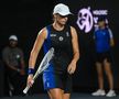Iga Swiatek nu a avut milă de rivala ei! I-a lăsat doar 5 game-uri în duelul zilei la Turneul Campioanelor