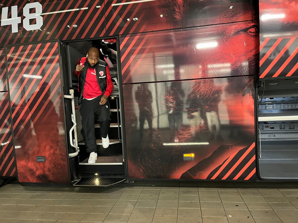 Dinamo - UTA, imagini înainte de meci