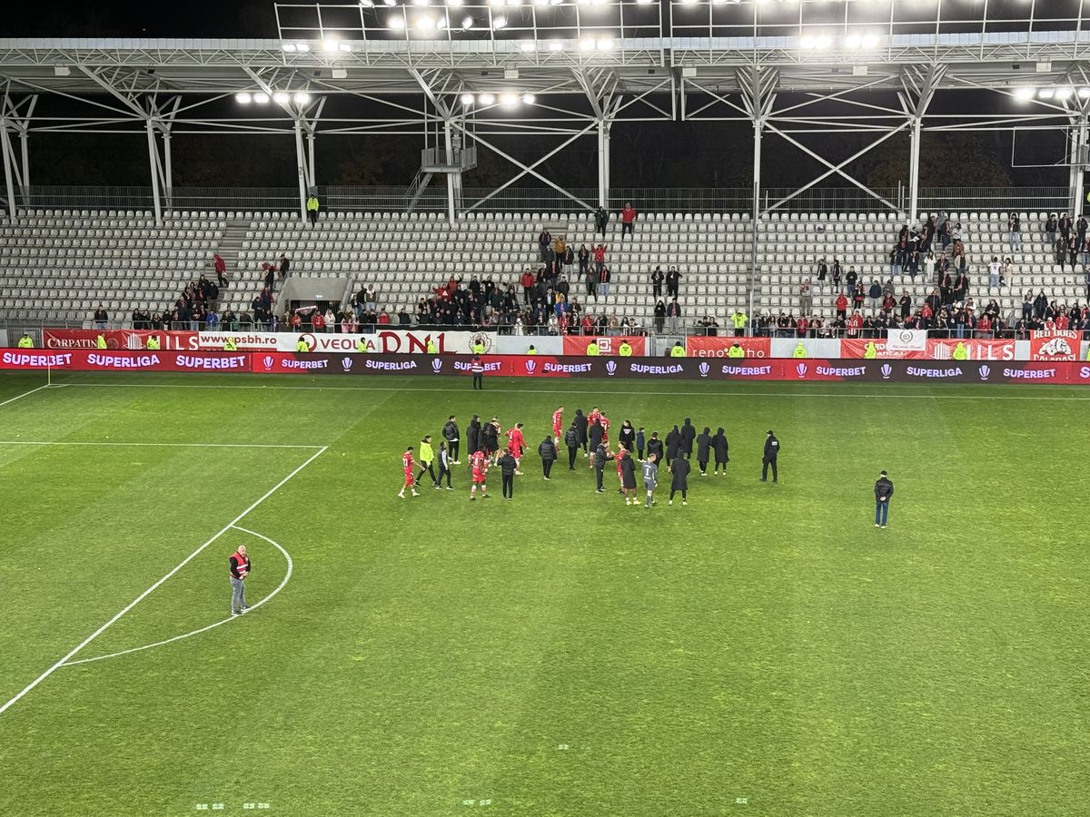 Florentin Petre la finalul meciului Dinamo - UTA / FOTO: GSP.ro