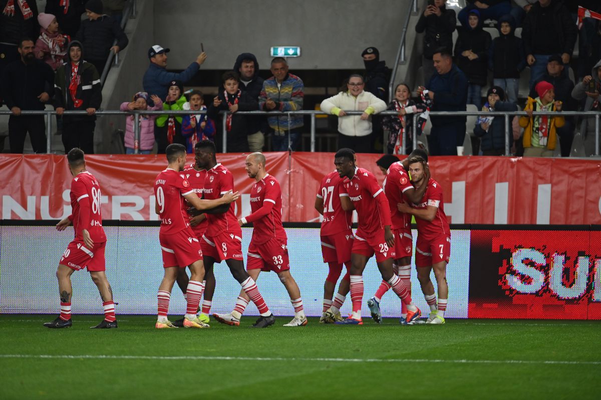 Mircea Rednic, exploziv: „Dinamo NU arată de play-off!” + atacă arbitrajul: „A fost o nebuloasă! Ne-a ținut un «speech» la început”