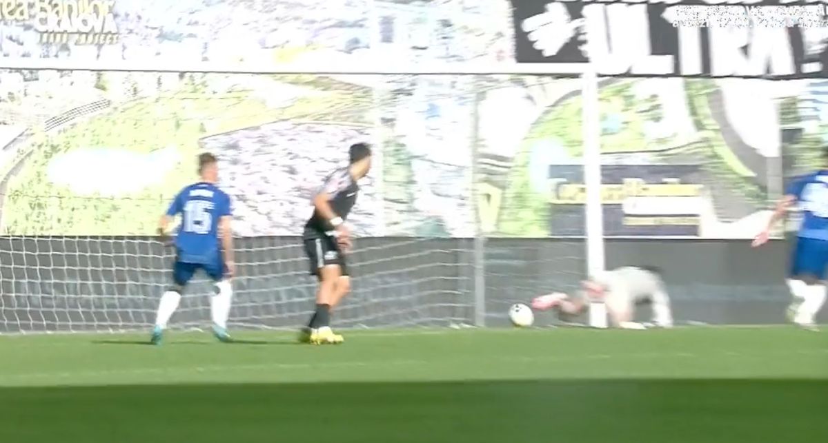 Gol FCU Craiova în meciul cu Ceahlăul