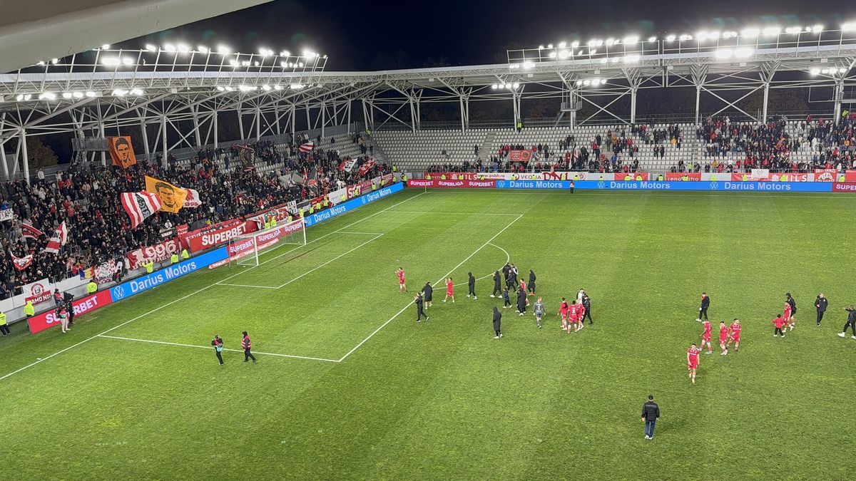 Florentin Petre la finalul meciului Dinamo - UTA / FOTO: GSP.ro