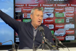 Mircea Rednic a răbufnit la conferință după Dinamo - UTA : „Se spune că «Rednic dinamovistul ne ia banii!». Era clar!”