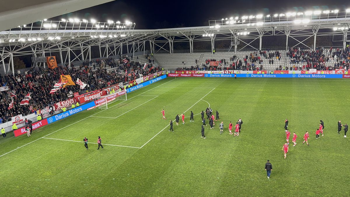 Florentin Petre la finalul meciului Dinamo - UTA / FOTO: GSP.ro