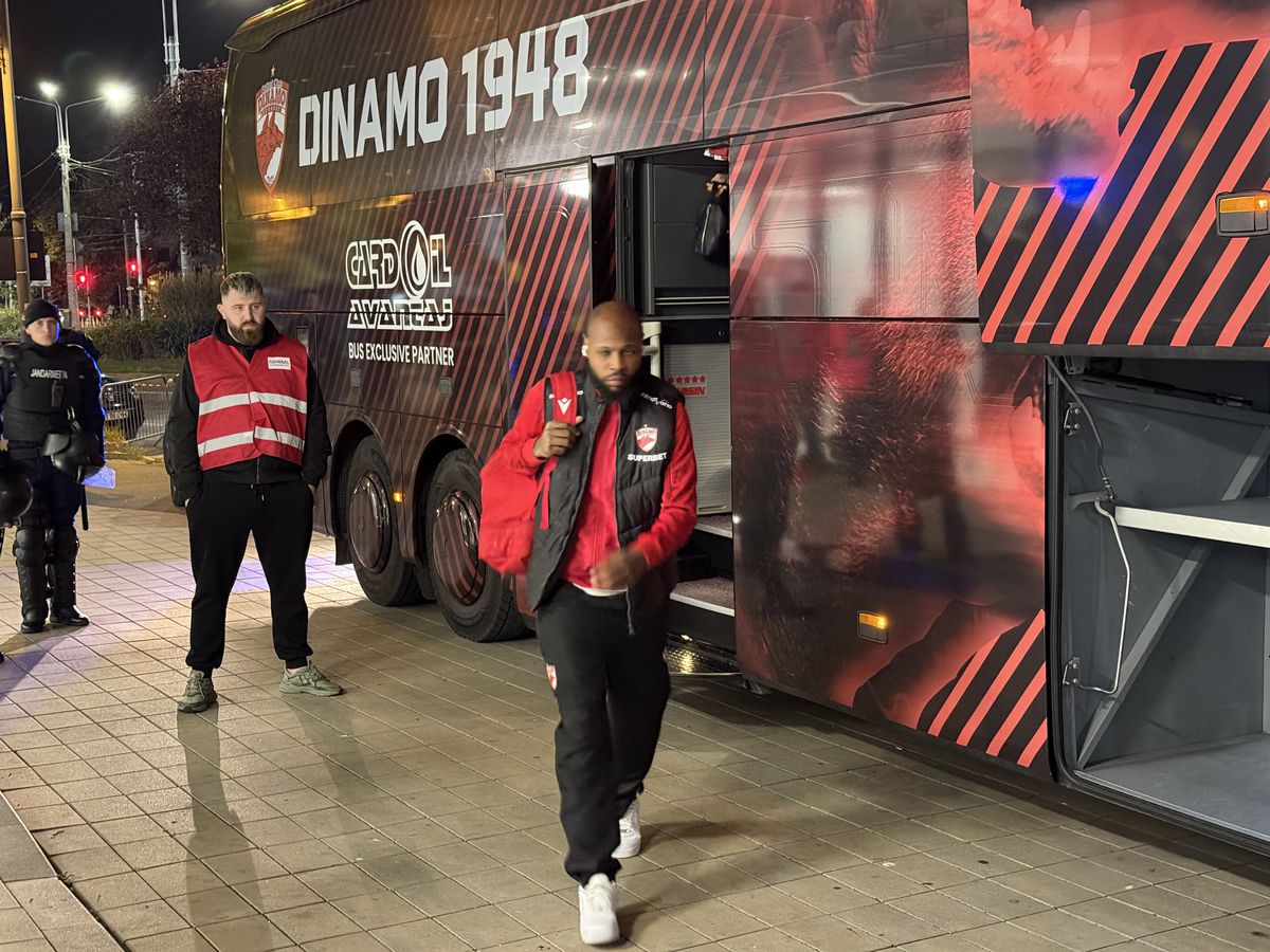 Dinamo - UTA 1-0 » Politic, câine de rasă! Golul de generic al lui Dennis aduce victoria unui Dinamo modest în repriza a doua! „Câinii” sunt acum pe 2