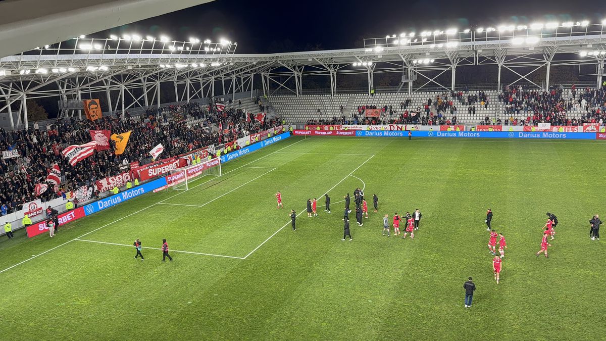 Florentin Petre la finalul meciului Dinamo - UTA / FOTO: GSP.ro