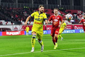 Sepsi - Petrolul, duel tare la Sfântu Gheorghe » Sepsi reușește egalarea cu 2 jucători eliminați!