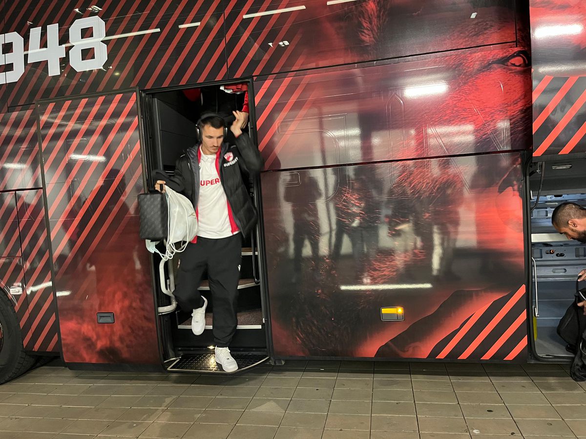 Dinamo - UTA, imagini înainte de meci