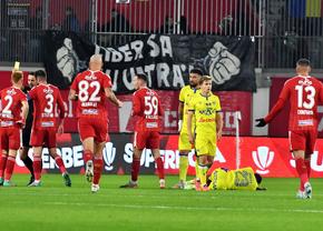 Sepsi - Petrolul, duel tare la Sfântu Gheorghe » Repriză de coșmar pentru covăsneni: două „roșii” și un gol încasat