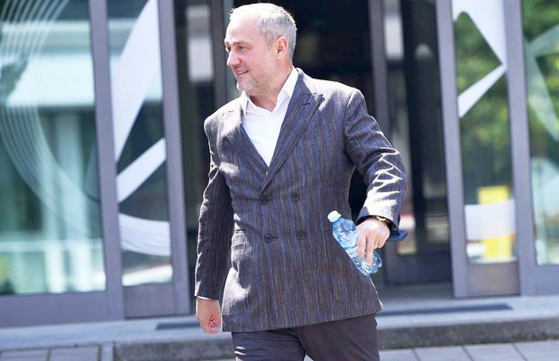 „Scurtcircuit” la Universitatea Craiova? » Mihai Rotaru l-a criticat pentru prima oară public pe Mirel Rădoi: „A greșit”