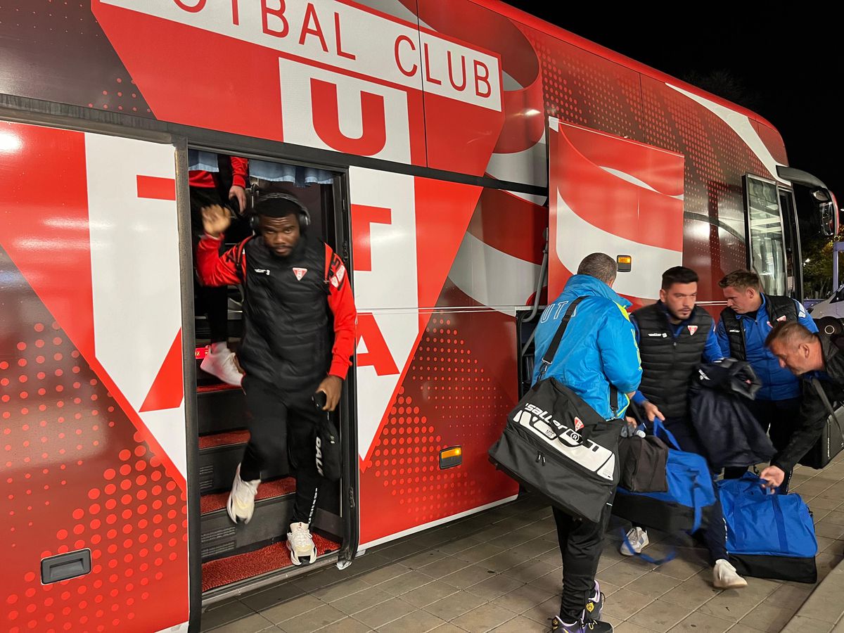 Dinamo - UTA, imagini înainte de meci