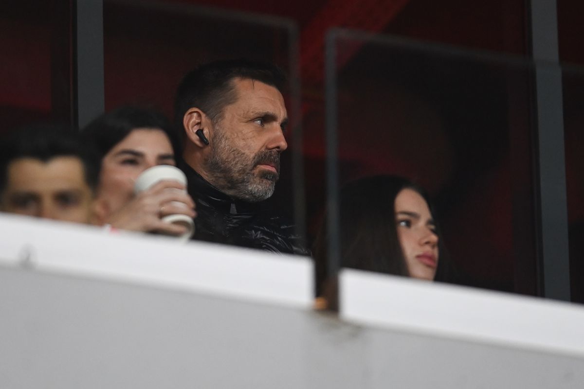 Scandal între coechipieri la Dinamo - UTA » Adversarii au intervenit pentru a-i despărți: „Ne împăcăm noi!”