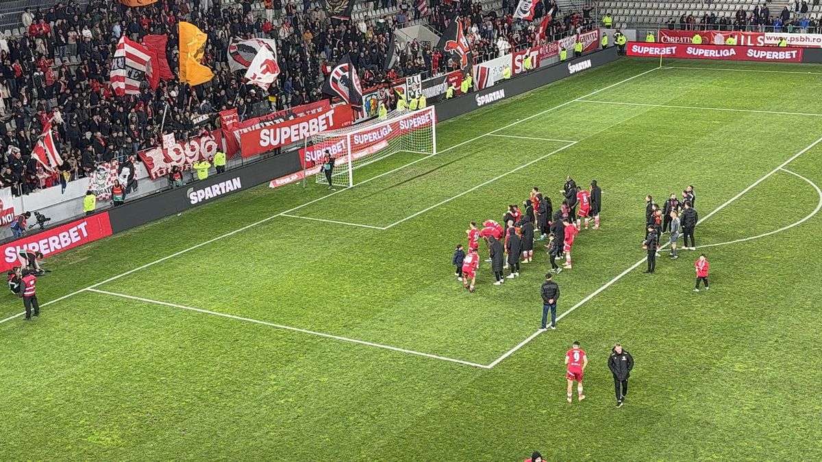 Florentin Petre și jucătorii lui Dinamo, derapaj după meciul cu UTA » Nu s-a văzut la TV