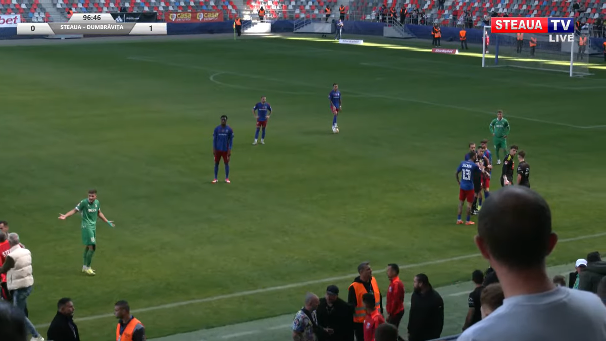 Daniel Oprița, de necontrolat » Scandal-monstru la Steaua - Dumbrăvița: scene reprobabile