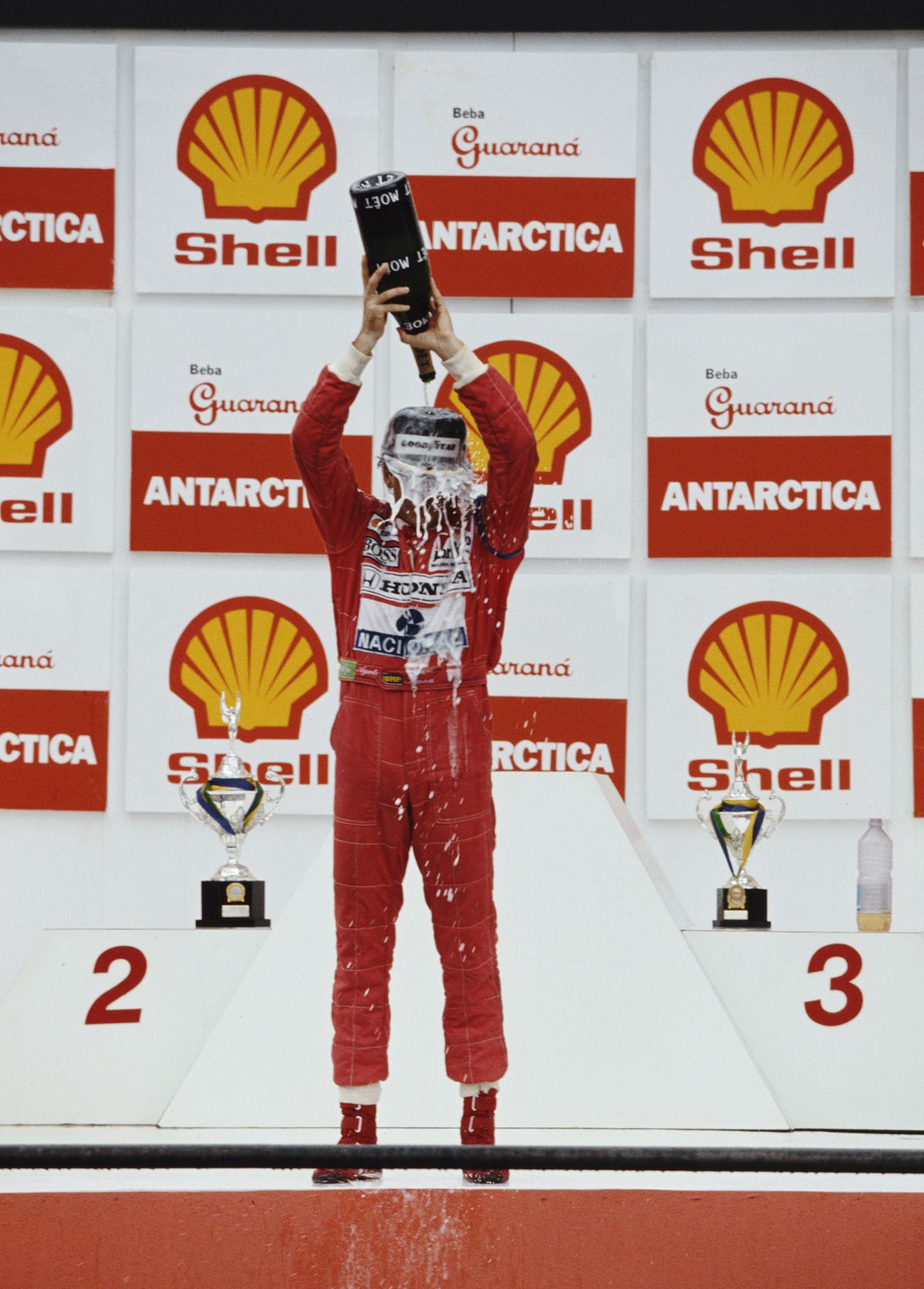 Un monopost emblematic al lui Senna, scos la licitație! Suma este amețitoare