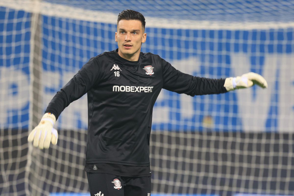 Derby incandescent în Bănie! Universitatea Craiova salvează dramatic un punct cu Rapid