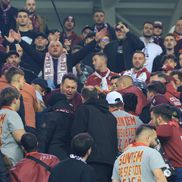 Scandal în galeria la Rapidului în timpul meciului cu Universitatea Craiova // FOTO: Ionuț Iordache (GSP)