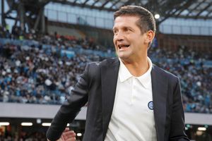 Întrebarea care l-a făcut pe Cristi Chivu să râdă, după succesul dramatic cu Verona