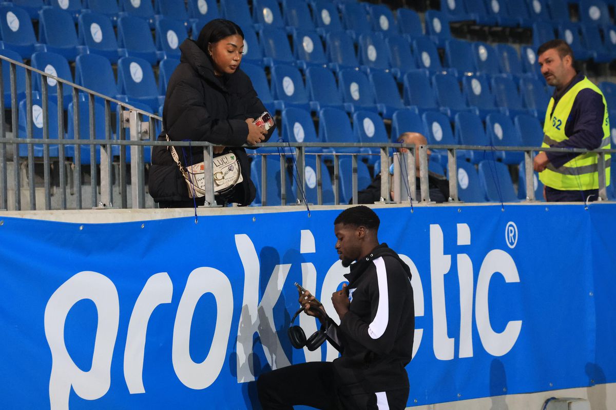 Derby incandescent în Bănie! Universitatea Craiova salvează dramatic un punct cu Rapid