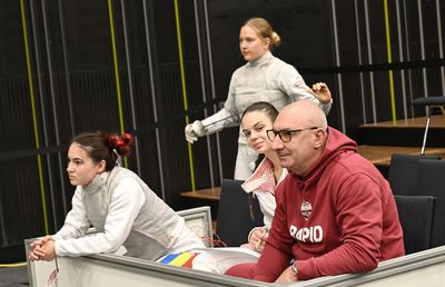 Echipele Rapid și Steaua, argint și bronz la Cupa Europei la floretă