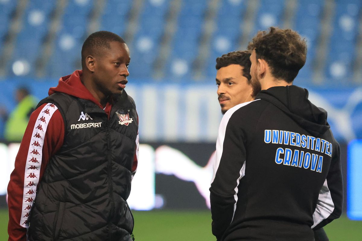 Derby incandescent în Bănie! Universitatea Craiova salvează dramatic un punct cu Rapid