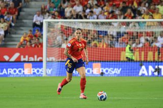 Jucătoarea Barcelonei care a șocat toată lumea după ce a abuzat altă fotbalistă a luat o decizie majoră