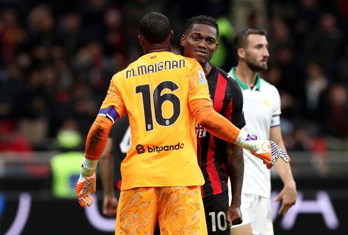 AC Milan - AS Roma (1-0), în derby-ul etapei #10 din Serie A // FOTO: Getty Images