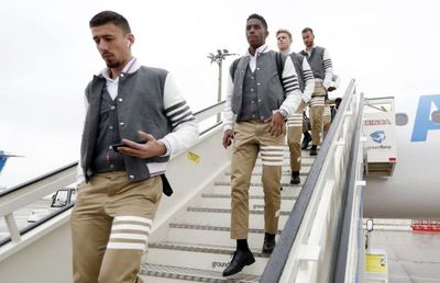 FOTO Prețuri enorme la linia de îmbrăcăminte a Barcelonei pentru deplasări!