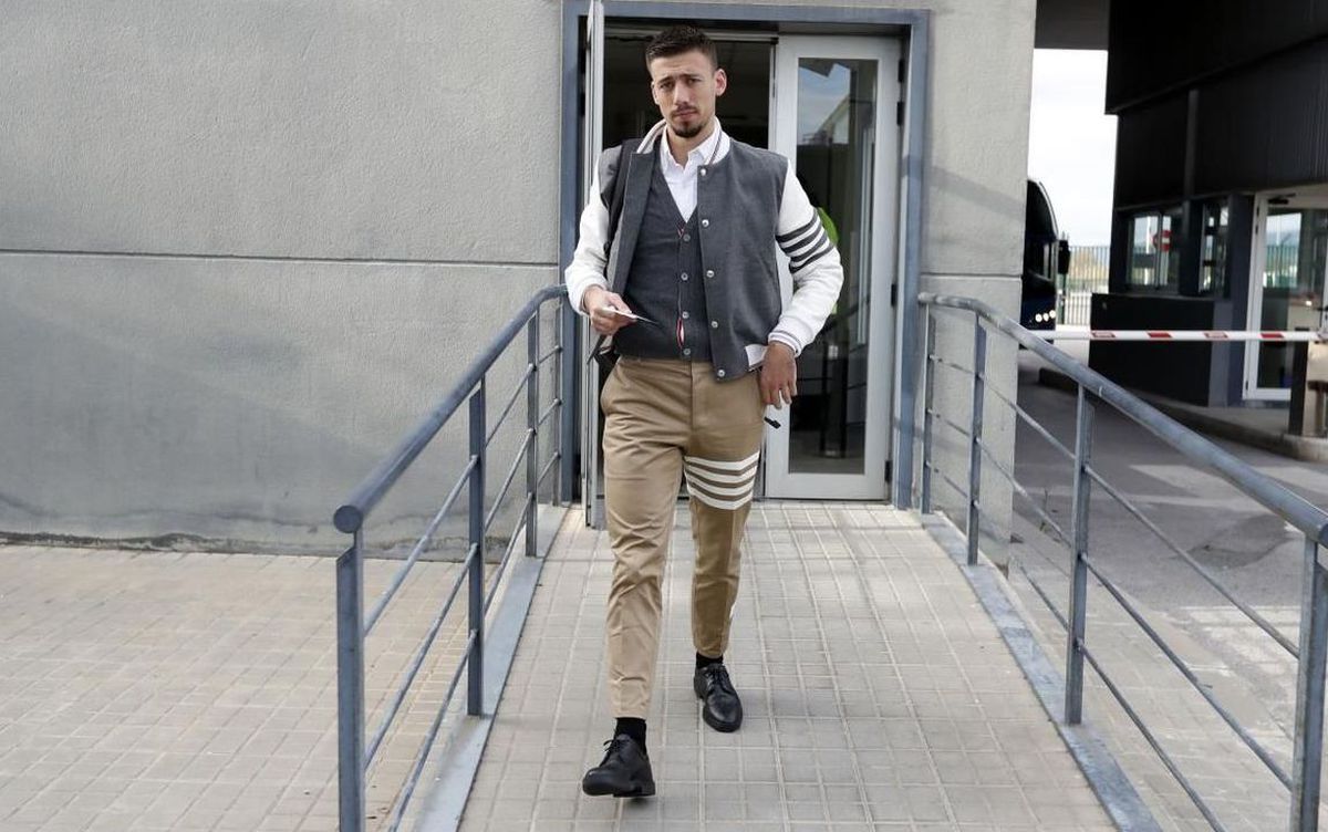 FOTO Prețuri enorme la linia de îmbrăcăminte a Barcelonei pentru deplasări!