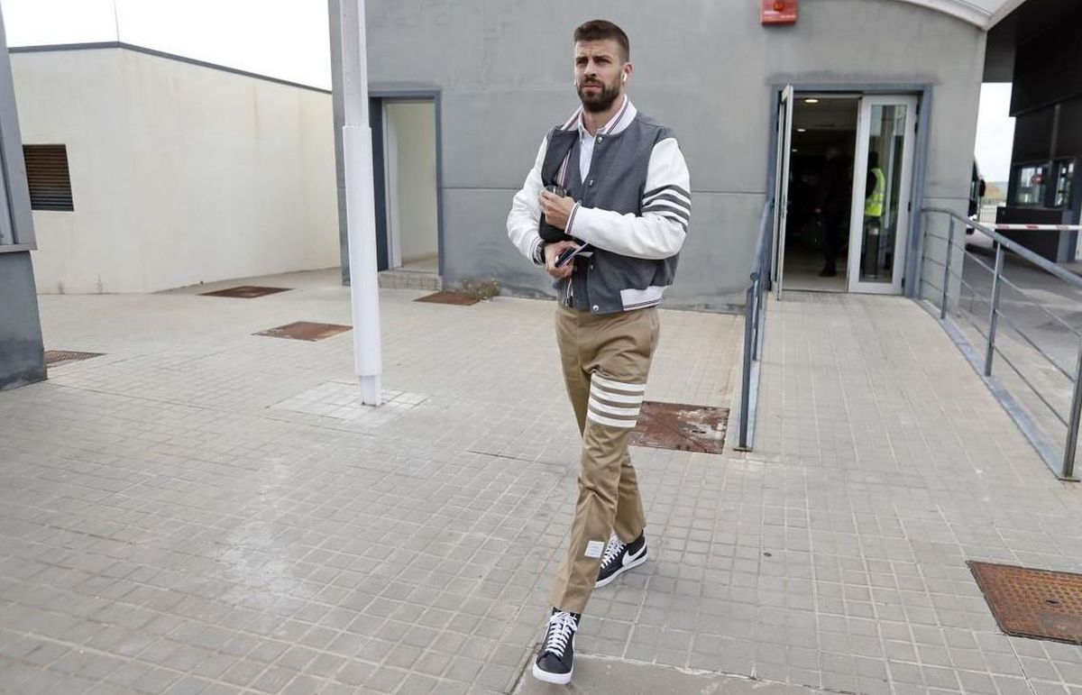 FOTO Prețuri enorme la linia de îmbrăcăminte a Barcelonei pentru deplasări!