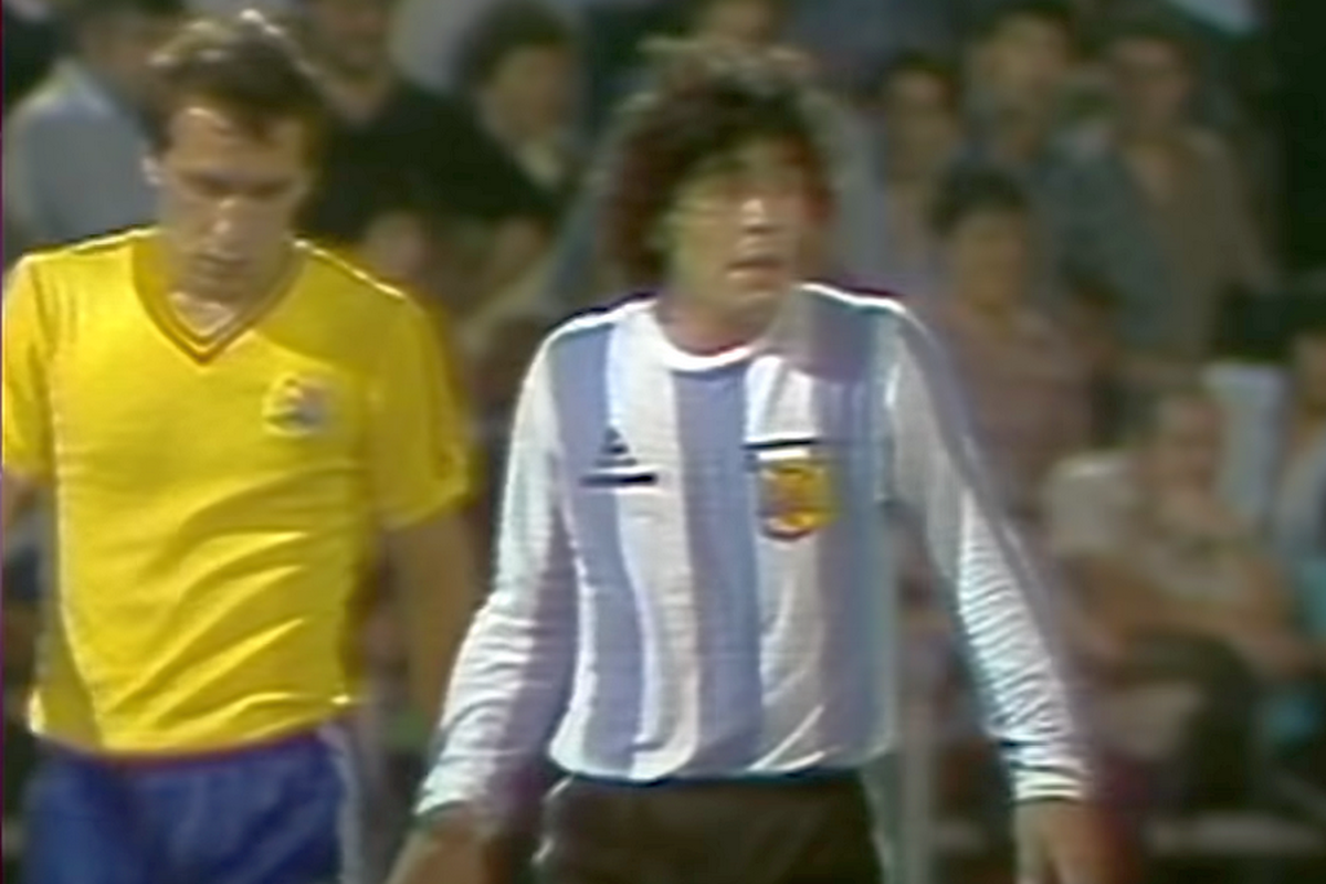 EXCLUSIV Țicleanu a făcut marcaj la Maradona în Argentina-România: „Avea aceleași caracteristici cu marele Dobrin, dar mai avea explozie!”