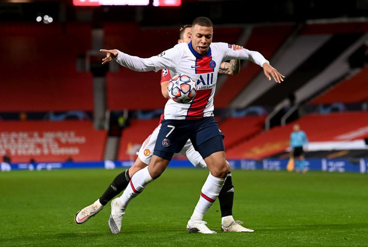 MANCHESTER UNITED - PSG 1-3. VIDEO Neymar, on fire pe Old Trafford! Două goluri și o „foarfecă” extraterestră