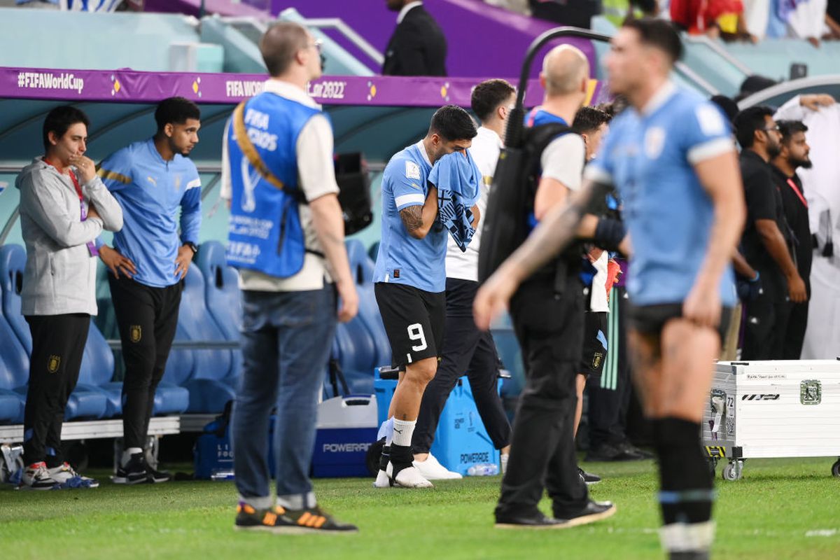 Suarez și-a șters lacrimile și a ieșit la atac, după eliminarea de la Mondial: „Nu suntem respectați”