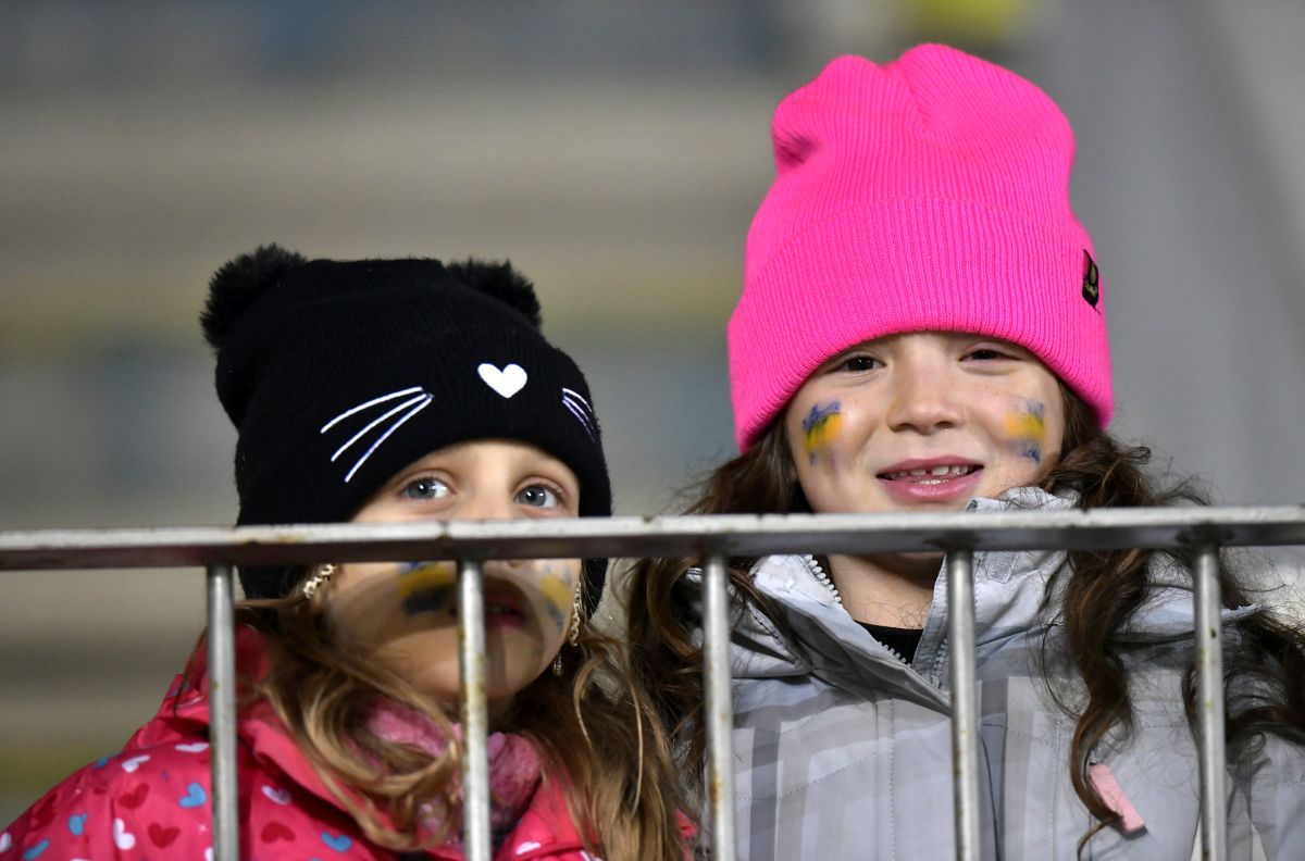 „Lupii” prelungirilor » Petrolul o bate pe U Cluj și revine pe loc de play-off! Clasamentul ACUM