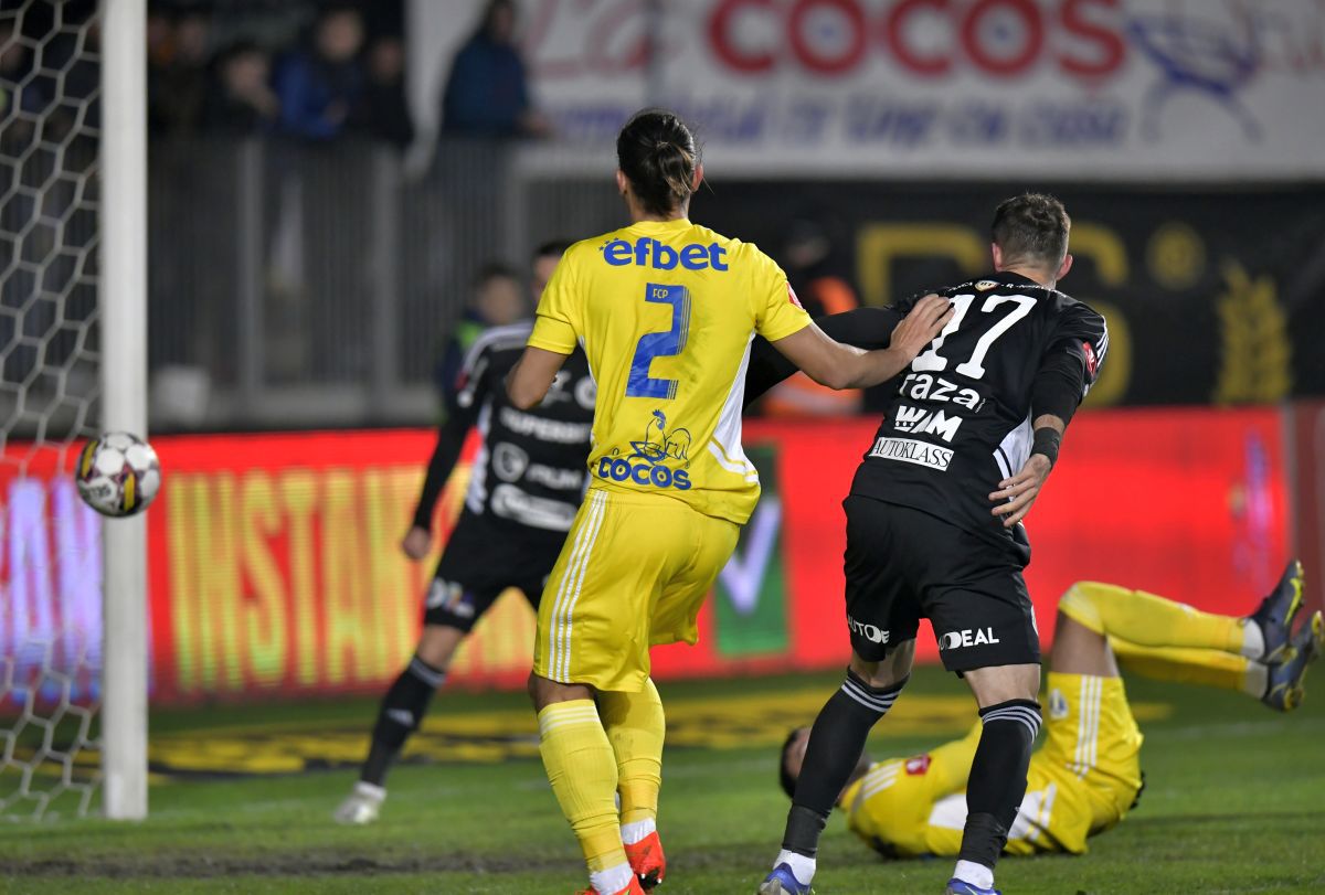 Devastator după Petrolul - U Cluj 2-0: „Nici dacă vii direct de la cârciumă nu ai voie să joci așa!”