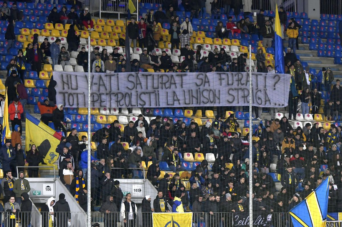 Devastator după Petrolul - U Cluj 2-0: „Nici dacă vii direct de la cârciumă nu ai voie să joci așa!”