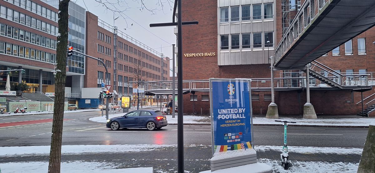 Reportaj GSP: așa arată sala de aproape un miliard de euro în care România își va afla adversarele de la EURO! + totul despre ceremonia de diseară