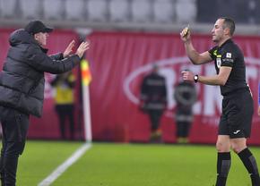 Ionuț Coza, arbitrul „de casă” al lui Hagi? » A „dormit” aseară la eroarea uriașă pro Farul, iar în acest sezon a dictat 3 penalty-uri pentru campioană într-un meci. Două în mod eronat!