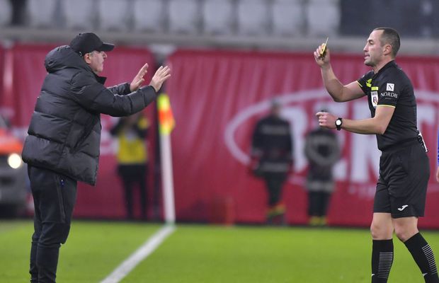 Ionuț Coza, arbitrul „de casă” al lui Hagi? » A „dormit” aseară la eroarea uriașă pro Farul, iar în acest sezon a dictat 3 penalty-uri pentru campioană într-un meci. Două în mod eronat!