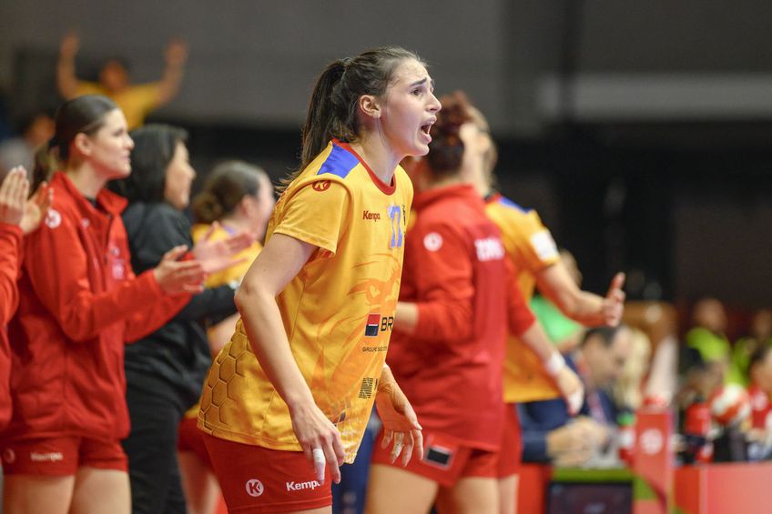 România poate rata calificarea în grupa principală a Campionatului European de handbal feminin și în cazul unei victorii cu Serbia, marți, de la ora 19:00 / FOTO: Imago