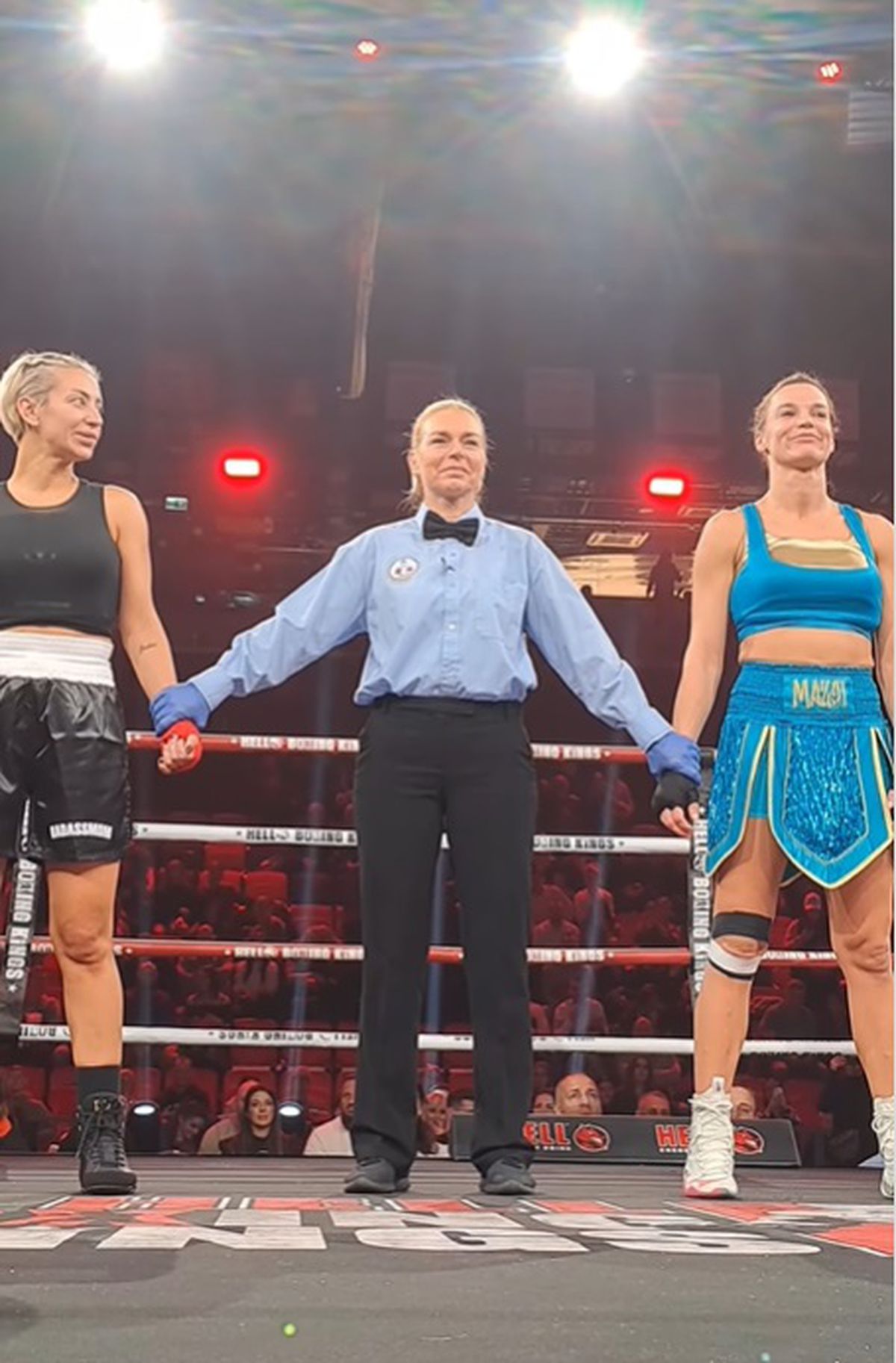 Giulia, făcută KO în ringul de box în doar câteva secunde, de o influenceriță maghiară! Gestul făcut la finalul meciului